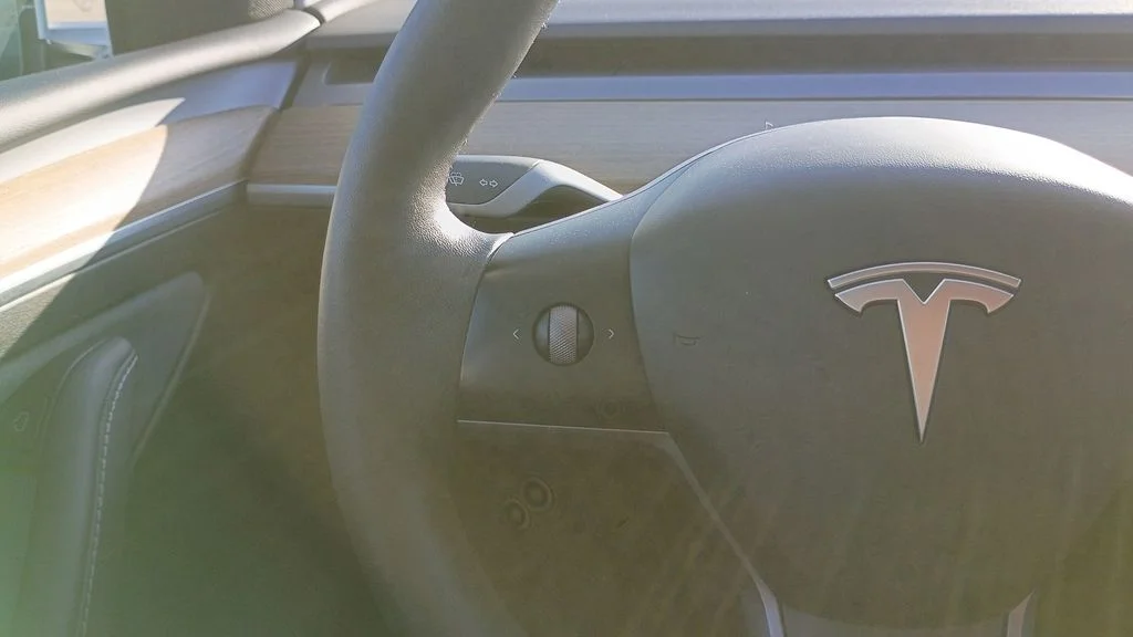 Used 2023 White Tesla Long Range image 20