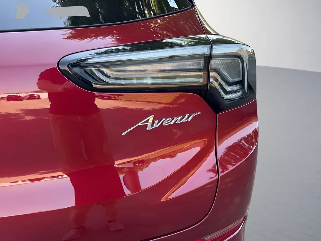 Used 2024 Red Buick Avenir image 34