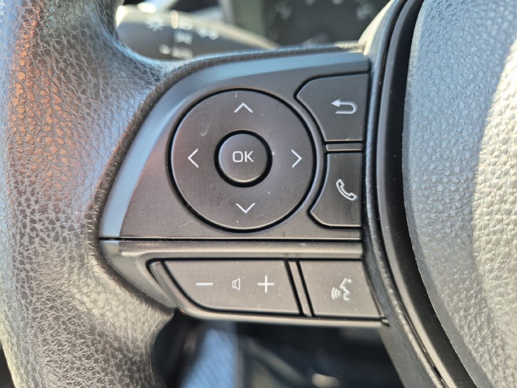 Used 2025  Toyota LE image 18