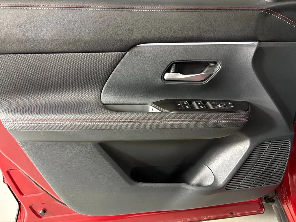 2026 Nissan KICKS SR - Photo 14