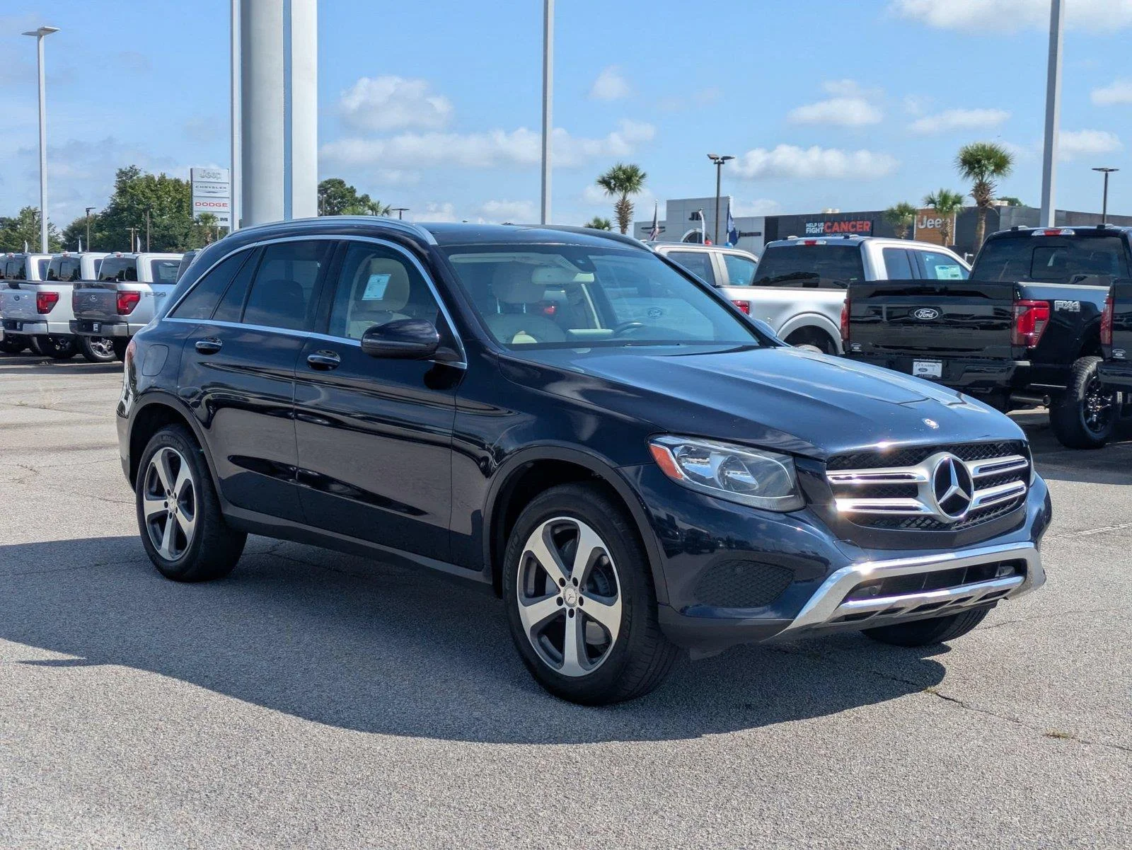 Used 2016 Lunar Blue Metallic Mercedes-Benz GLC 300 image 3