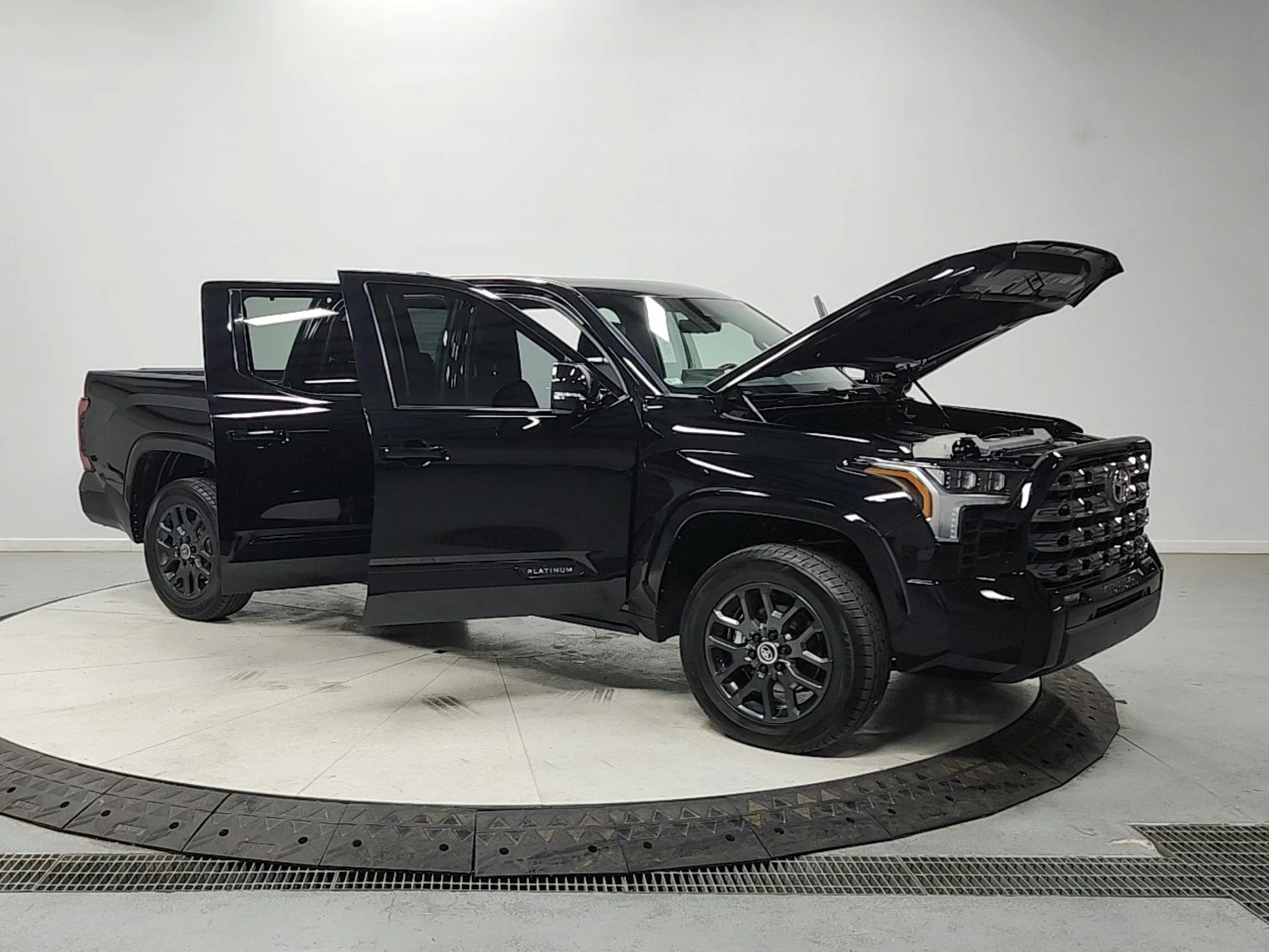 Used 2024 Black Toyota Platinum image 9