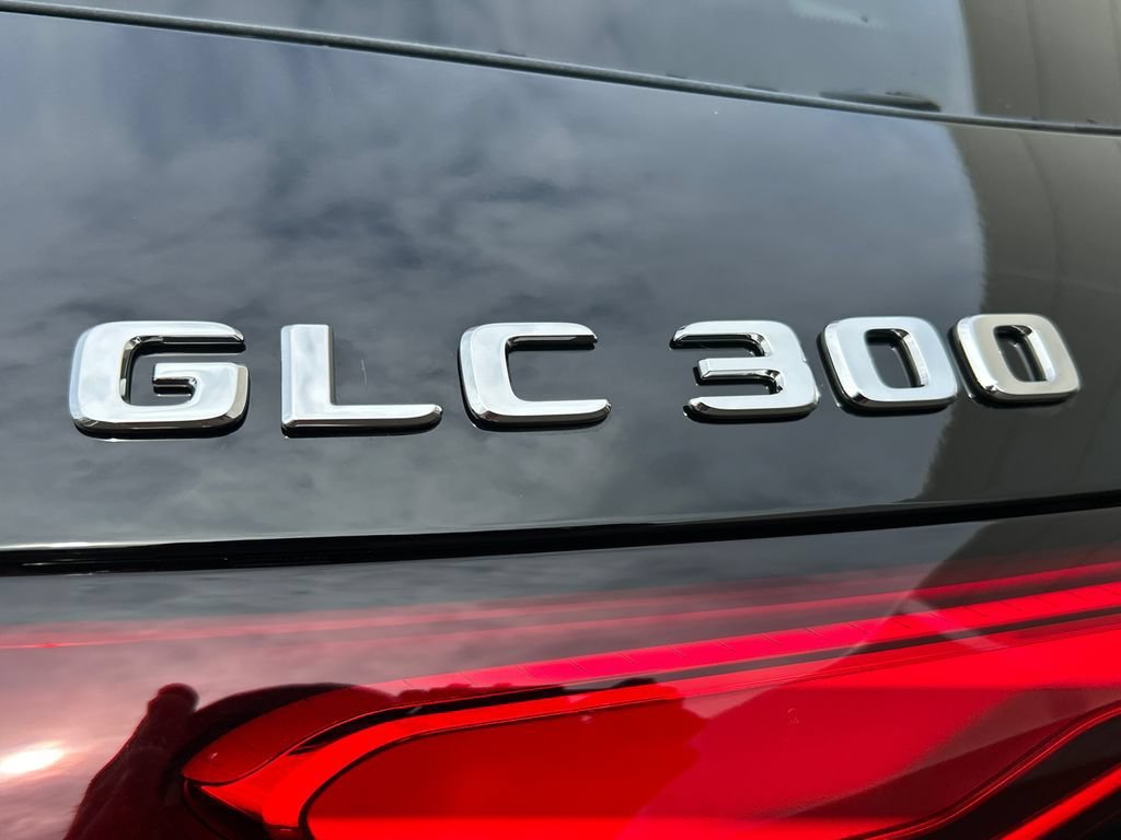 New 2026 Black Mercedes-Benz GLC 300 image 65