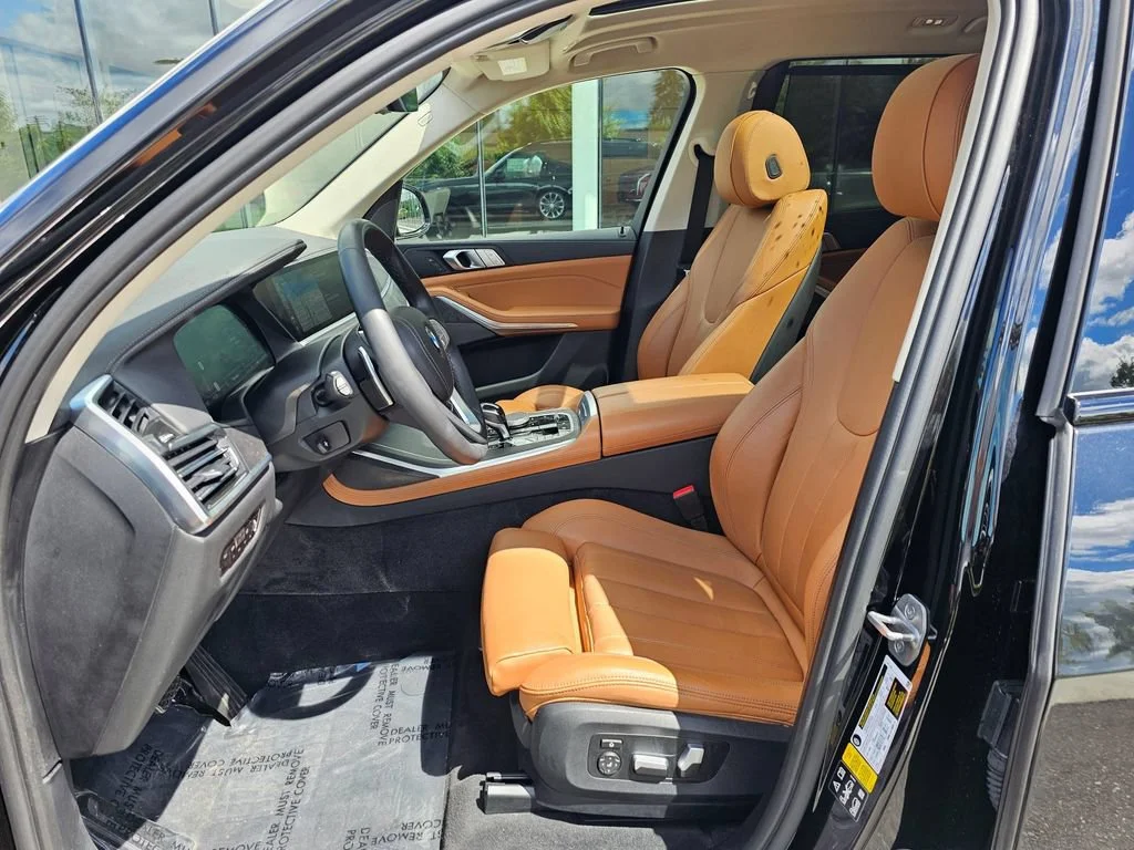 Used 2022  BMW xDrive40i image 23