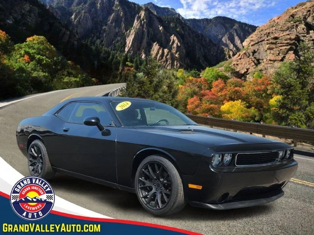 2014 Dodge Challenger SXT