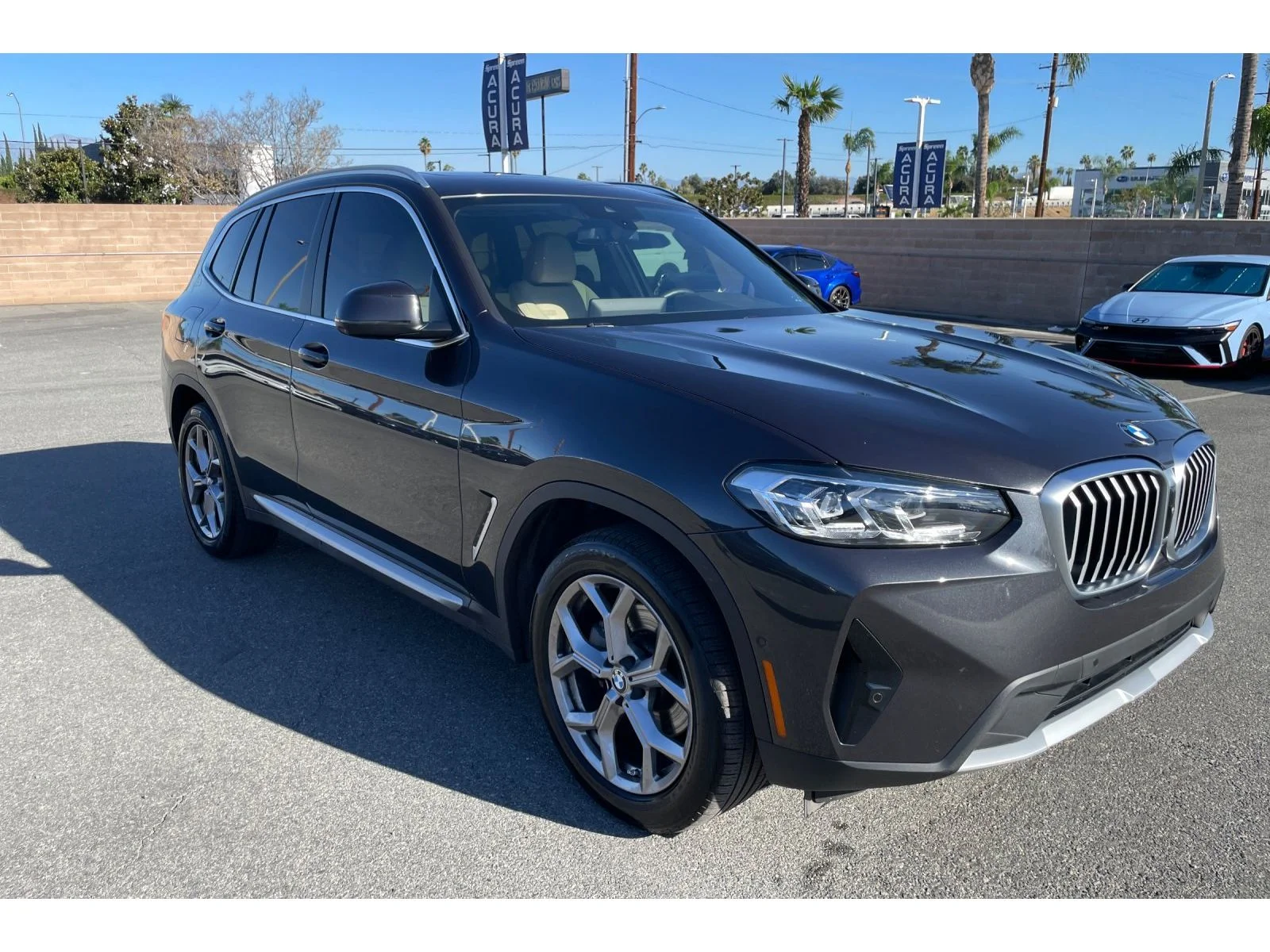 Used 2023 Dark Graphite Metallic BMW sDrive30i image 7