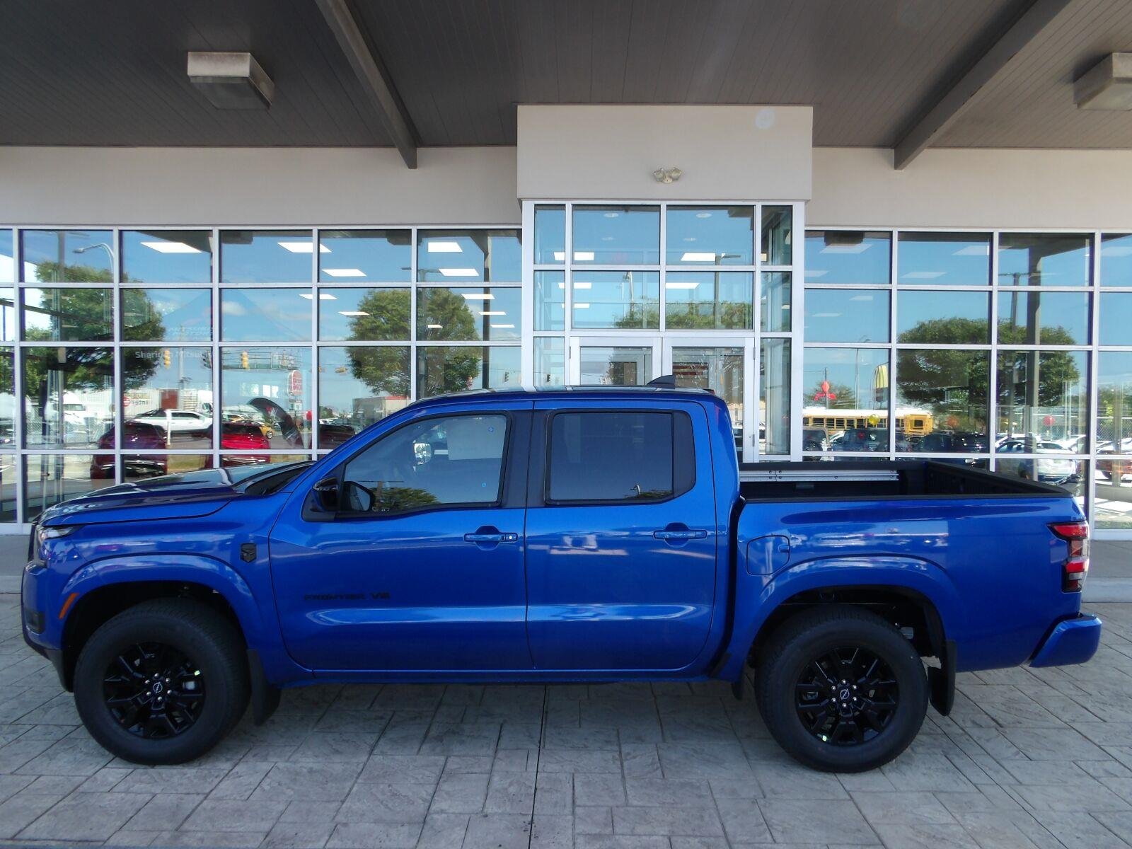 New 2027 Bluestone Pearl Nissan SV image 4