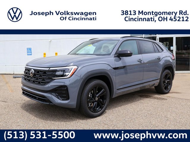 2026 Volkswagen Atlas Cross Sport 2.0T SEL R-Line Black