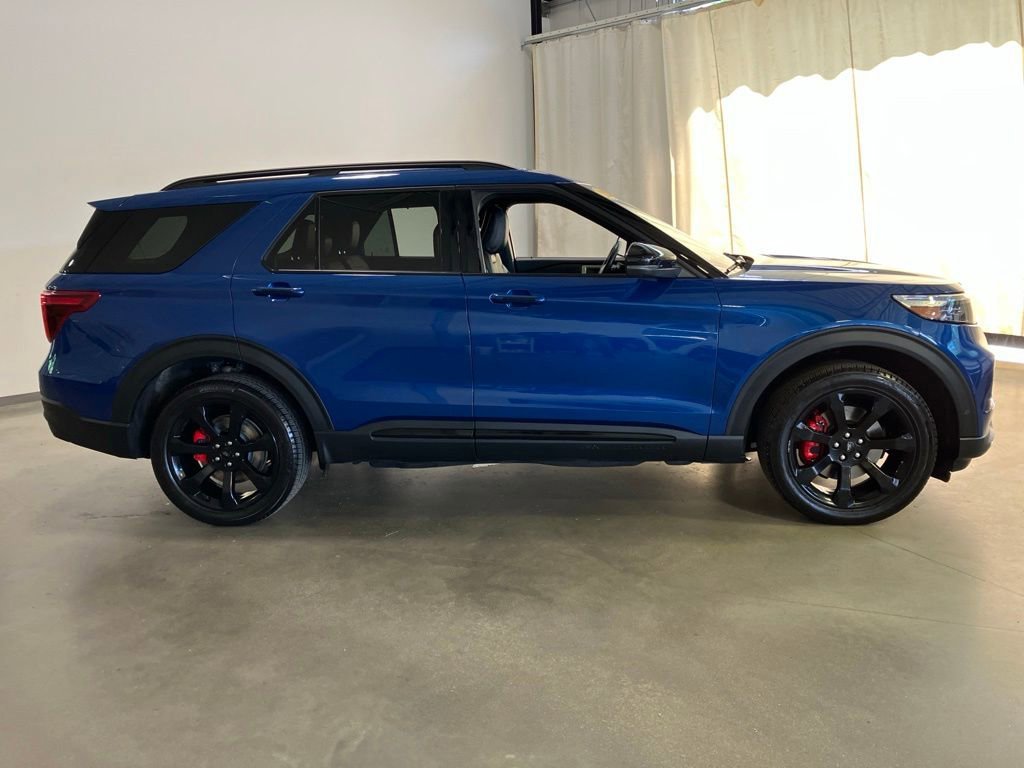 Used 2022 Blue Ford ST image 28