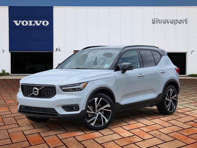 2021 Volvo XC40 R-Design