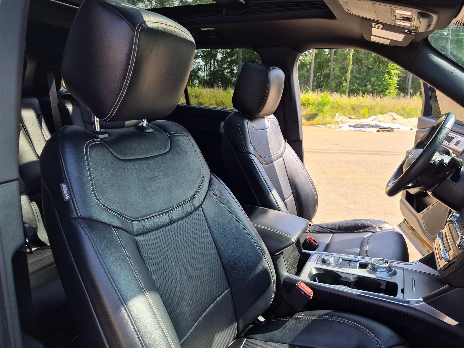 Used 2020 Agate Black Metallic Ford ST image 35