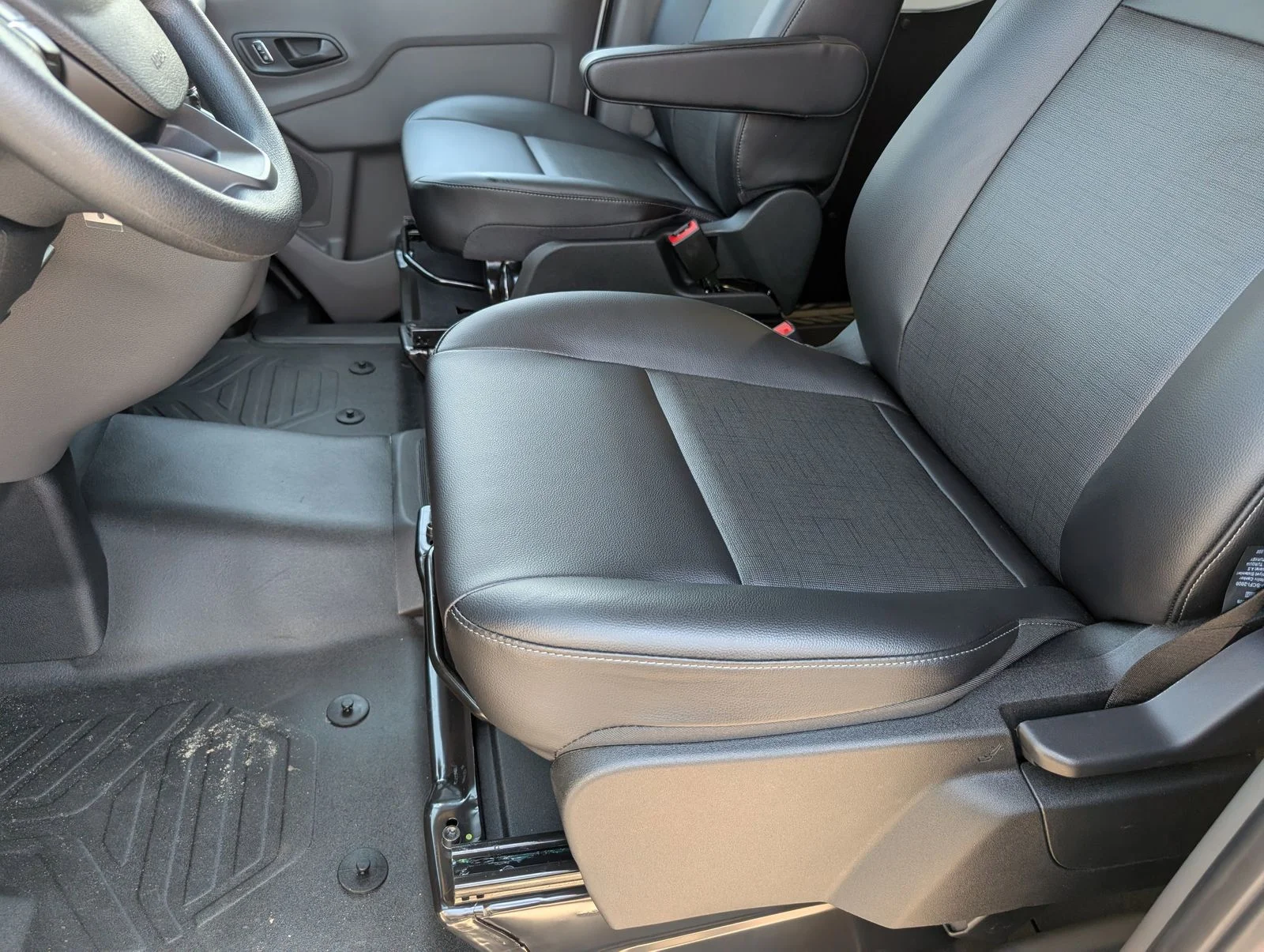 2025 Ford Transit Van Base - Photo 15