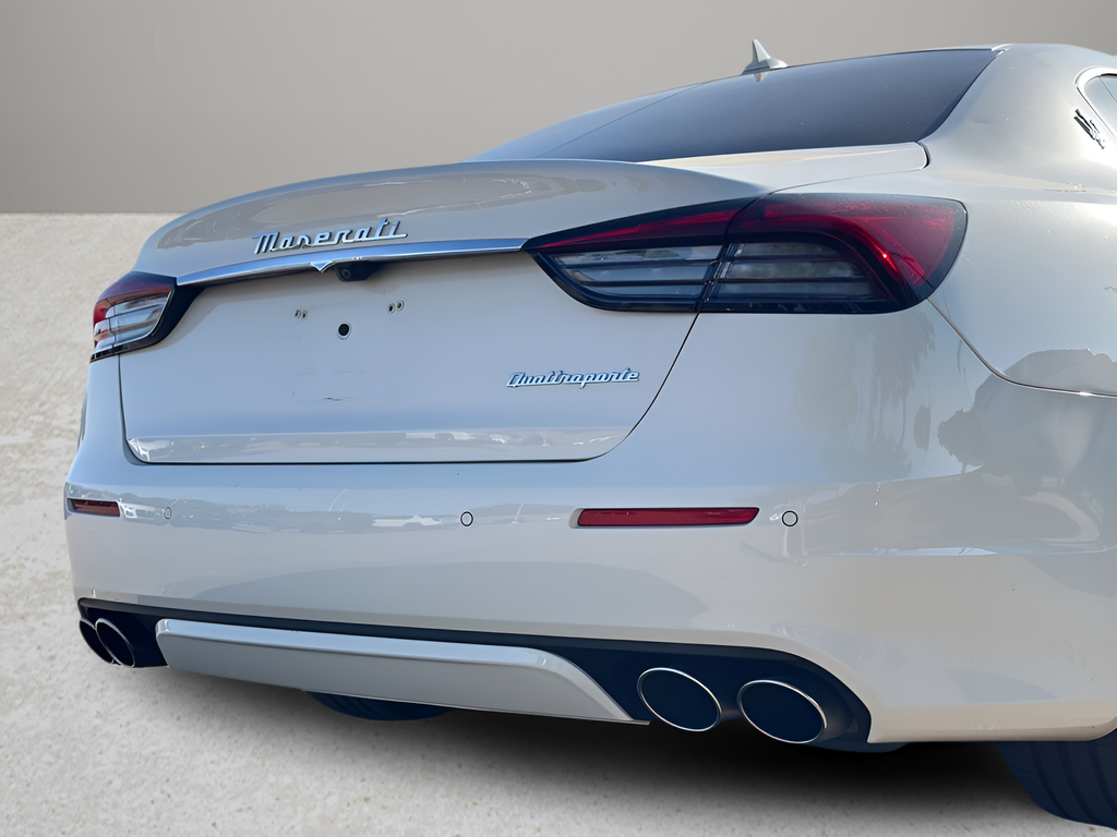 Used 2023 White Maserati GT image 28
