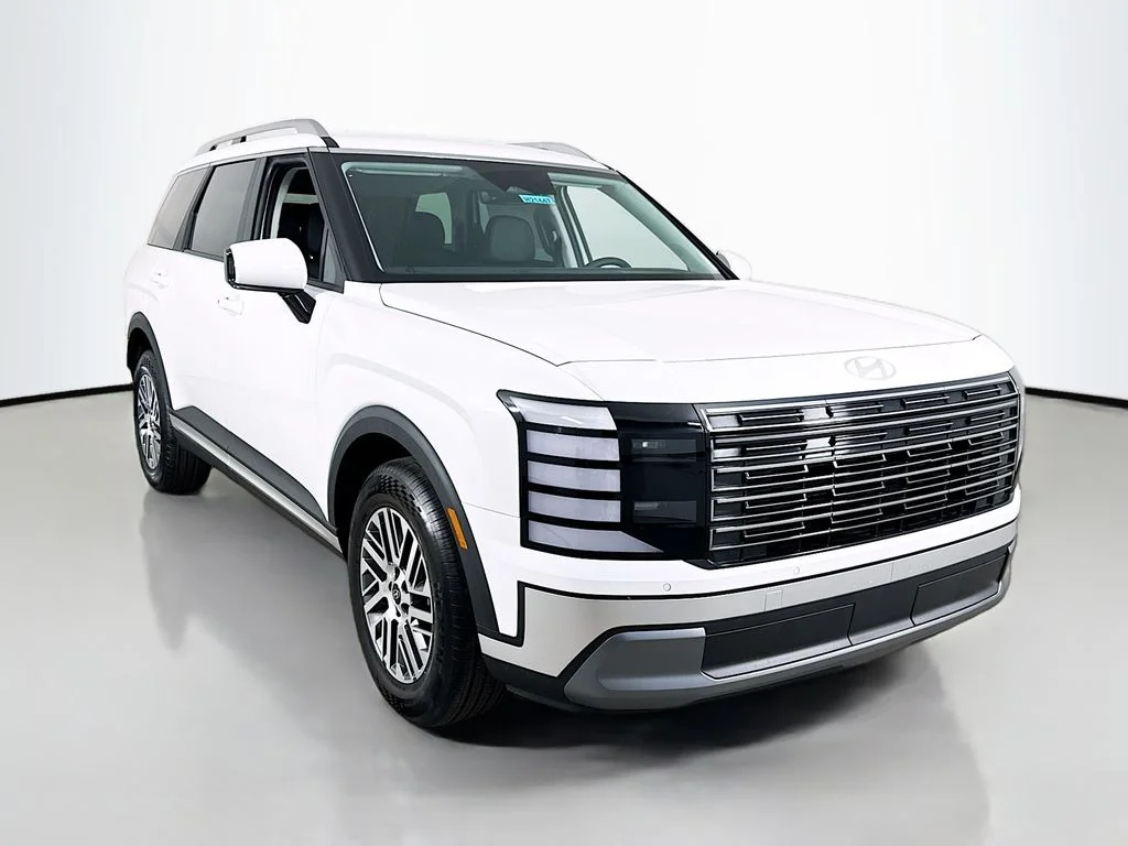 New 2026 Creamy White Pearl Hyundai SEL 7P image 1