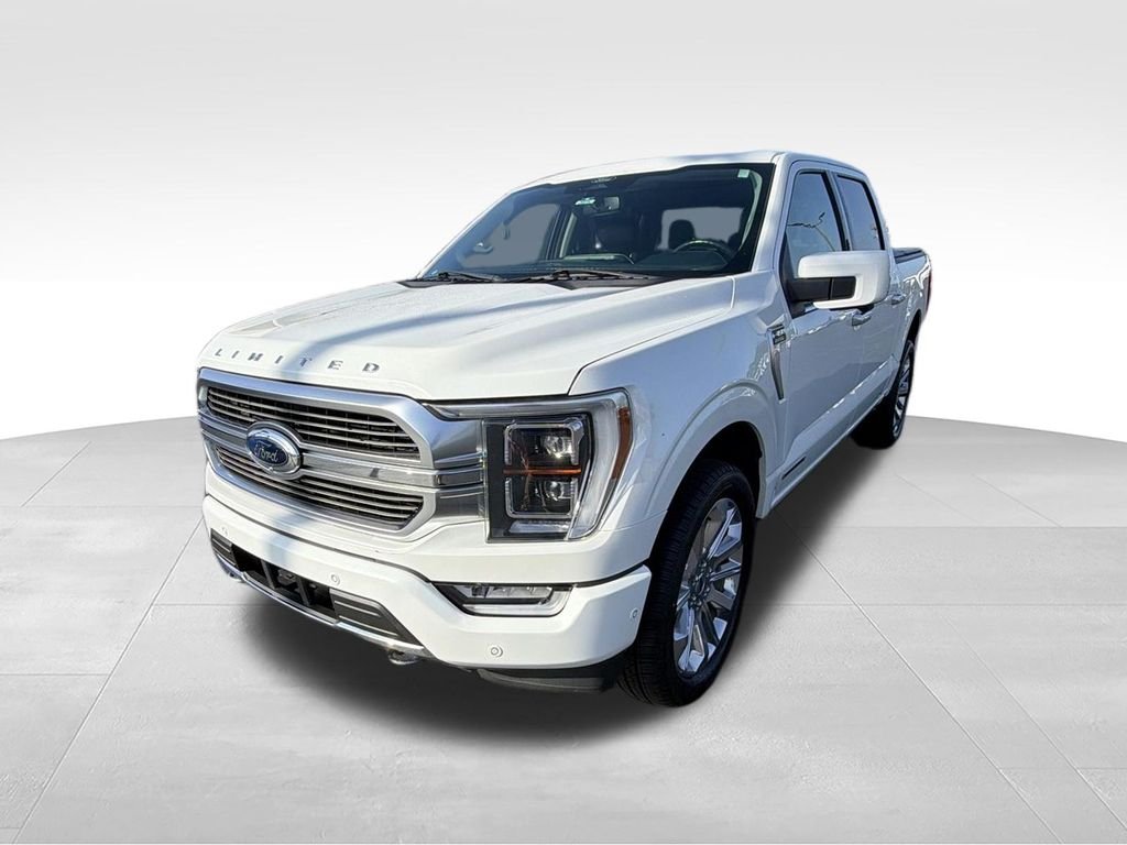 Used 2022 White Ford Limited image 11
