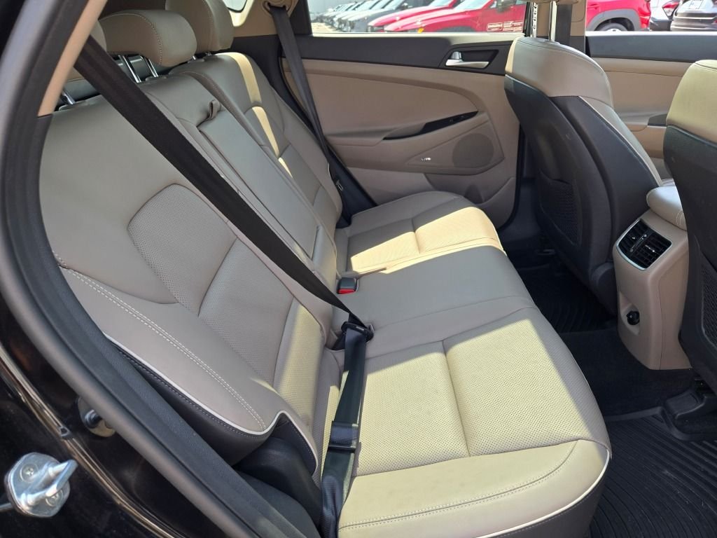 Used 2021 Black Noir Pearl Hyundai Ultimate image 10