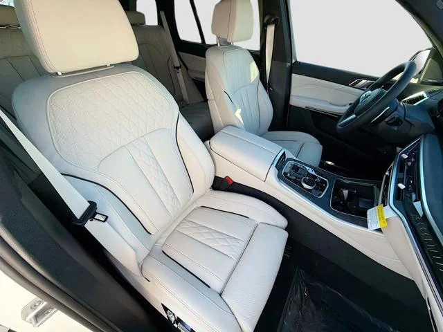 New 2026 Alpine White BMW xDrive50e image 15