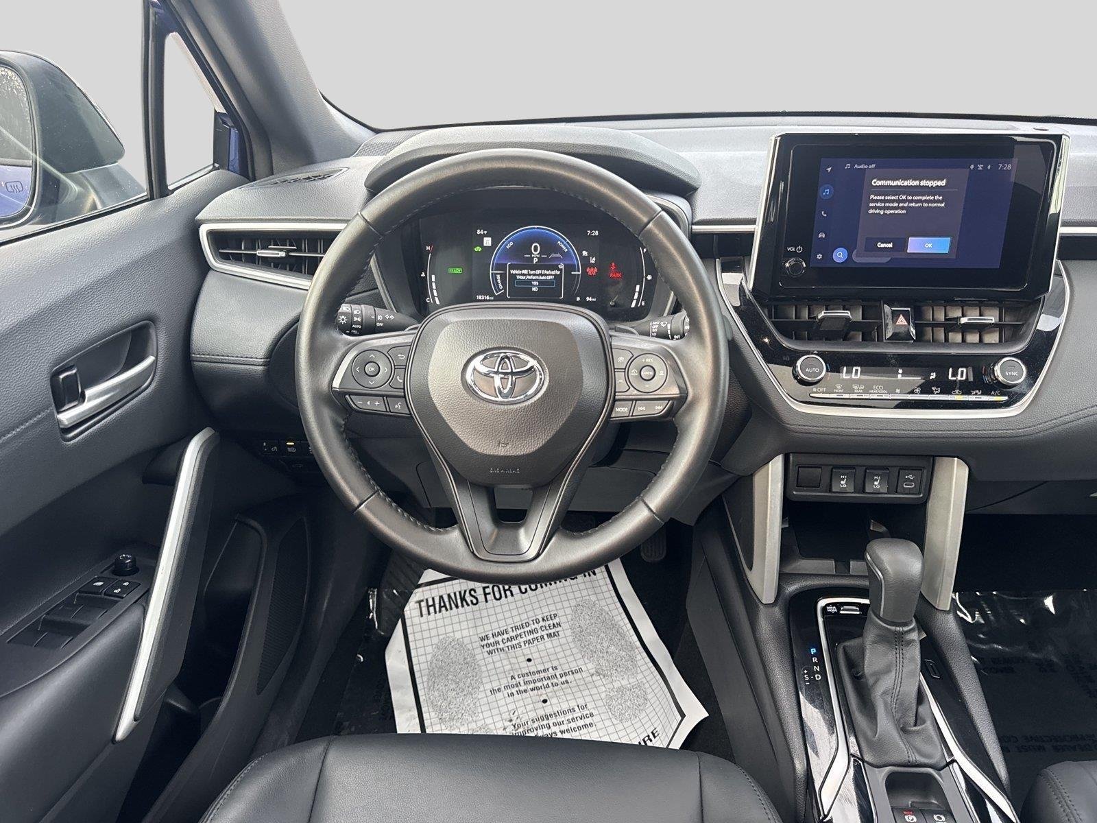 Used 2025 Blue Crush Metallic w/Jet Black Roof TOYOTA XSE image 19