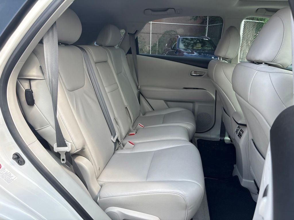 Used 2012  Lexus 350 image 15