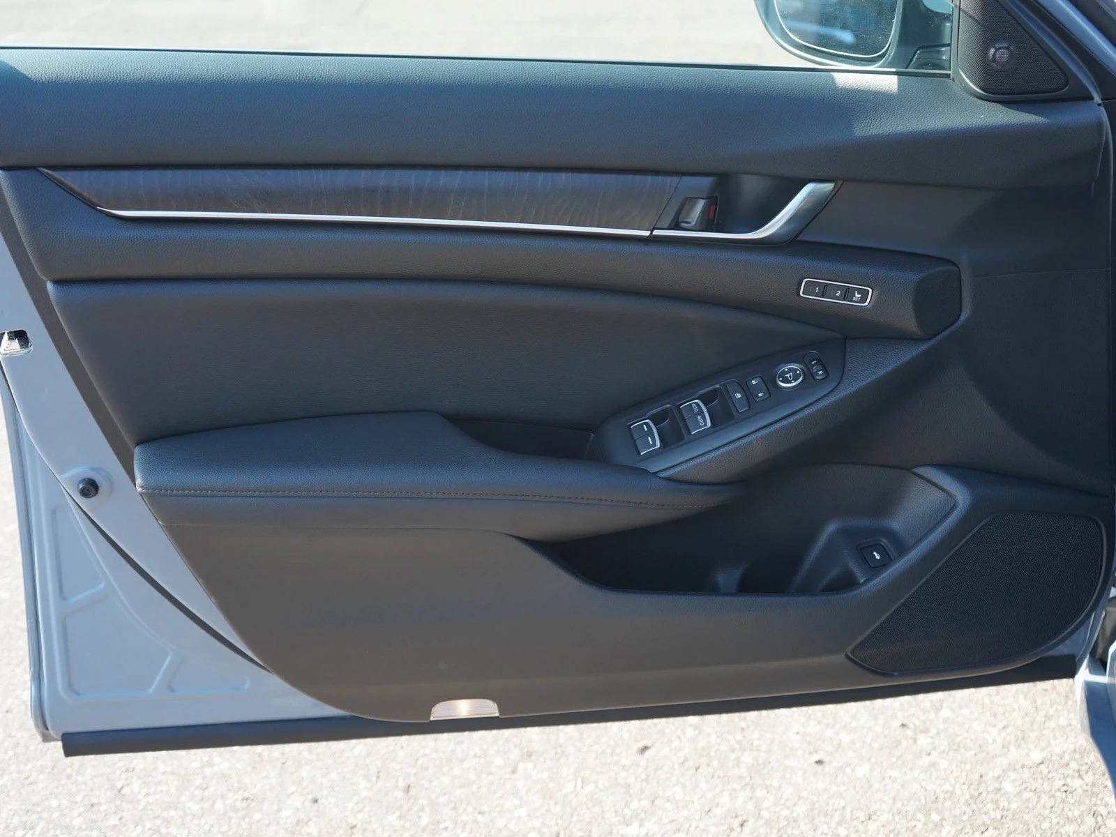 Used 2022 Gray Honda Touring 2.0T Auto image 18