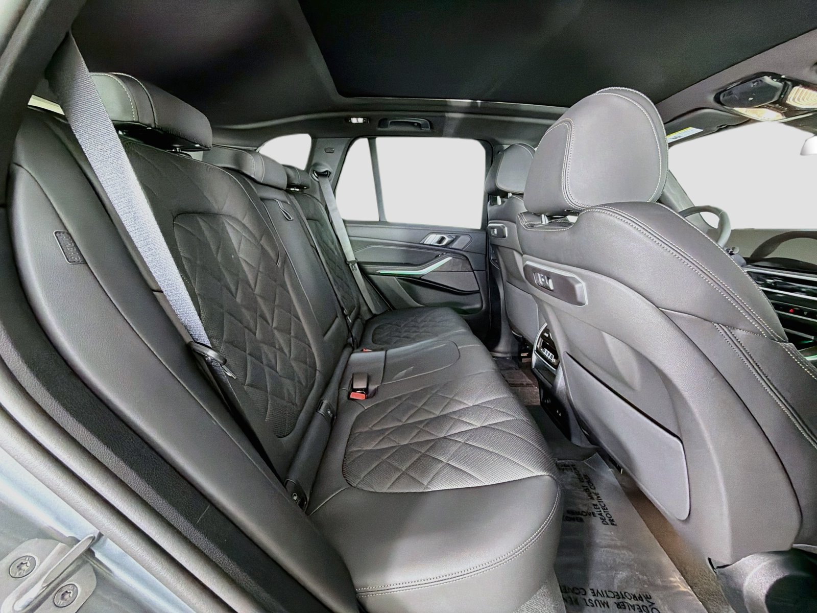 New 2026 Skyscraper Grey Metallic BMW xDrive40i image 28