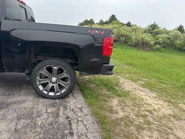 Used 2018 Black Chevrolet High Country image 30
