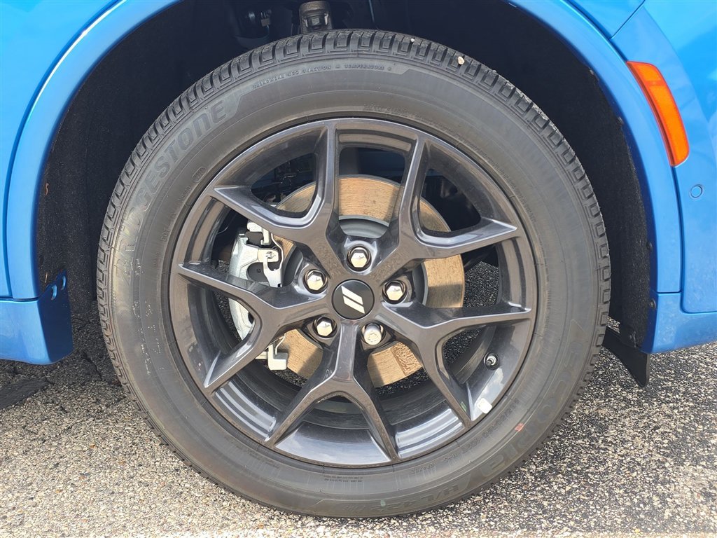 New 2027 B5 Blue Exterior Paint Dodge GT HEMI image 13