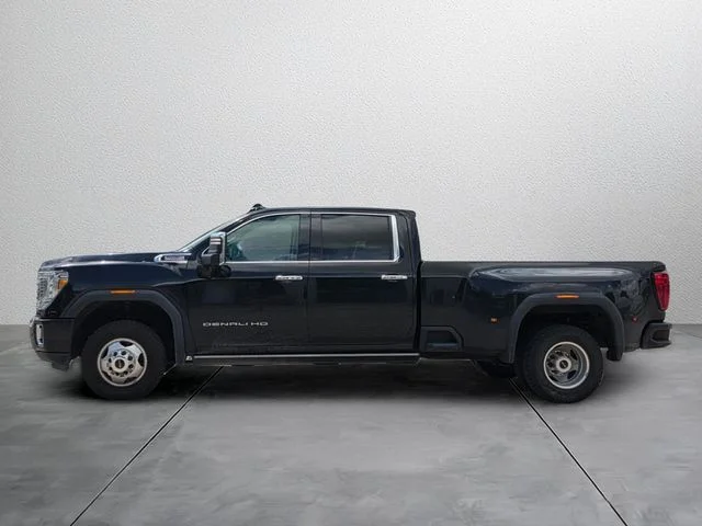 Used 2023 Black GMC Denali image 2