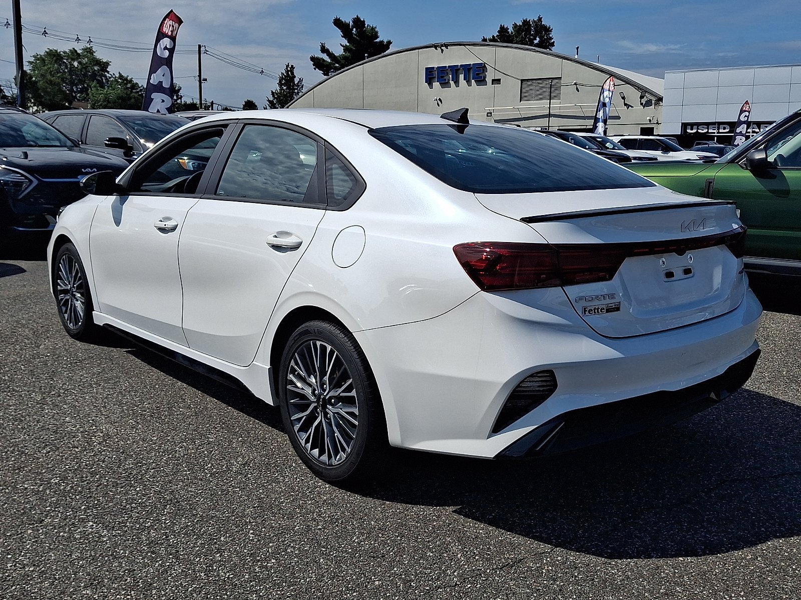 Used 2023 Snow White Pearl - SWP Kia GT-Line image 6