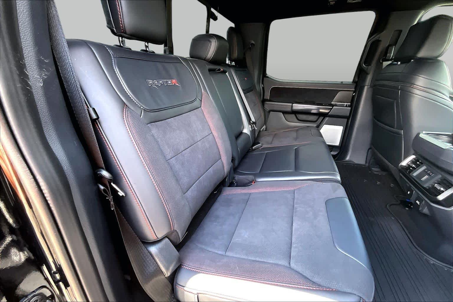 Used 2025 Agate Black Metallic Ford Raptor image 20