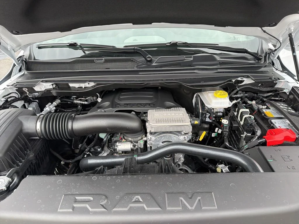 New 2026 Bright White Clear-Coat Exterior Paint RAM Laramie image 13