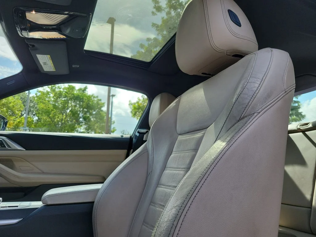Used 2021 White BMW M440i xDrive image 23