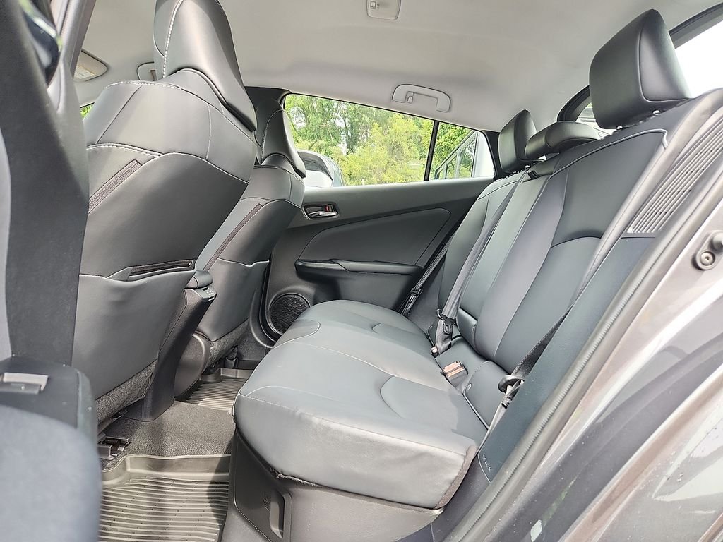 Used 2021 Magnetic Gray Metallic Toyota XLE image 10
