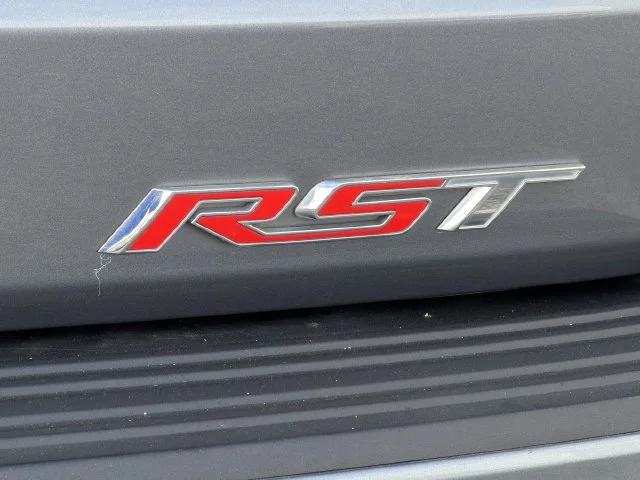 Used 2022 SATIN STEEL METALLIC Chevrolet RST image 12