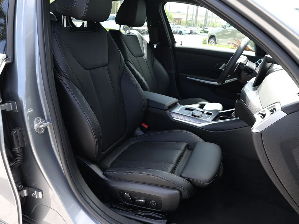 2026 BMW 3 Series 330i - Photo 23