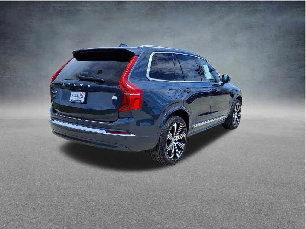 Certified Used 2024 Blue Volvo Ultimate image 8