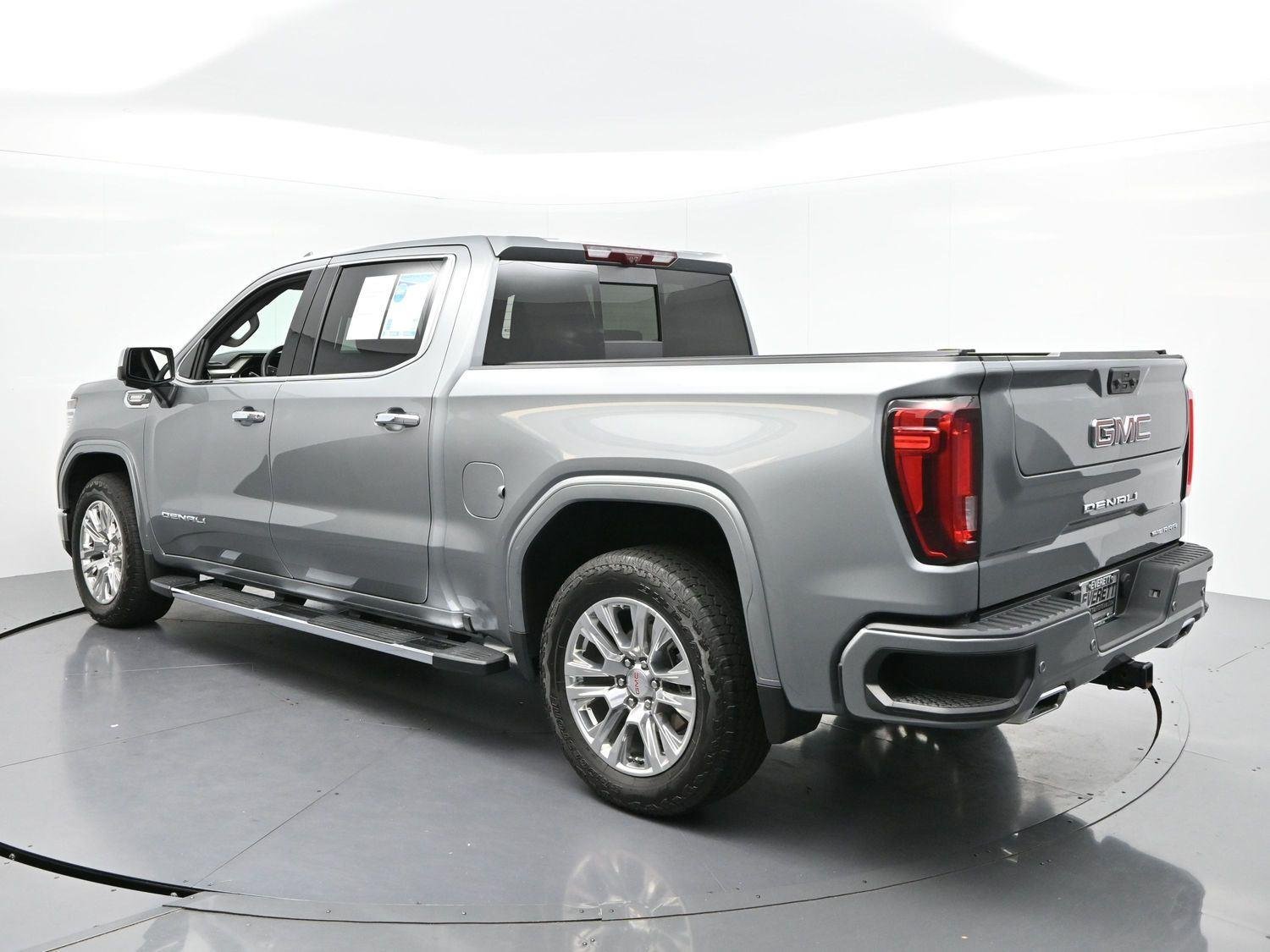 Used 2024 Sterling Metallic GMC Denali image 5