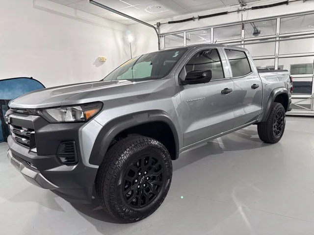 Used 2024 Gray Chevrolet Trail Boss image 3