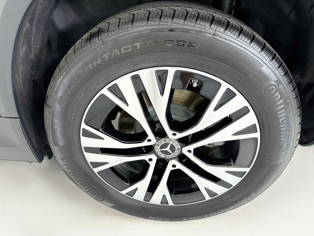 Certified Used 2026 Night Black Mercedes-Benz GLA 250 image 29
