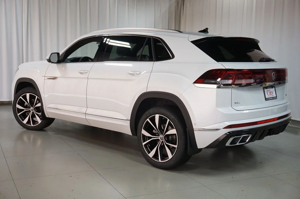 New 2026 Opal White Volkswagen 2.0T SEL Premium R-Line image 8