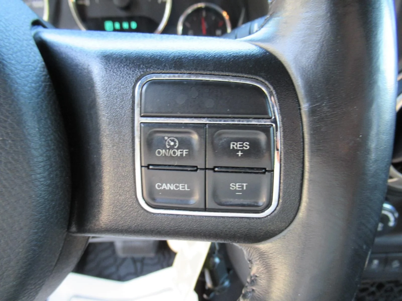 Used 2017 White Jeep Unlimited Sahara image 24