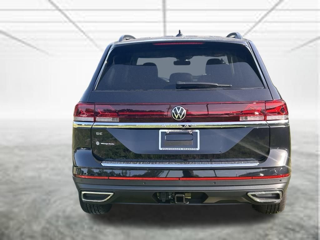 New 2026 Black Volkswagen SE w/Technology image 4