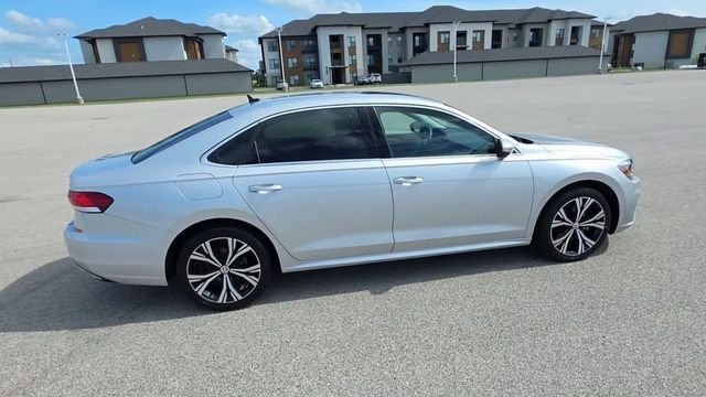 Used 2021 Volkswagen Passat SE with VIN 1VWSA7A30MC012237 for sale in O'Fallon, IL