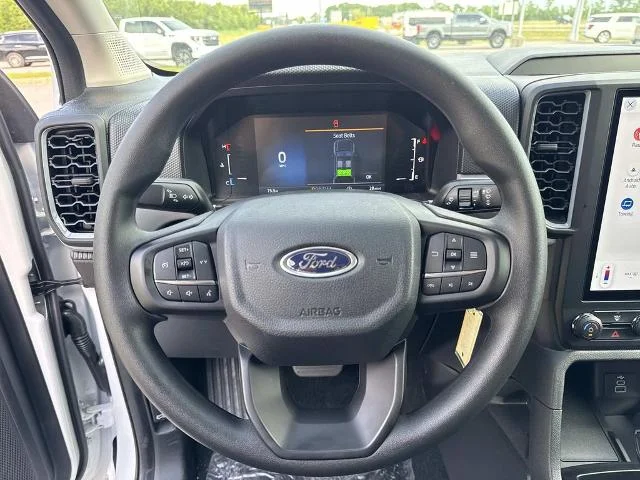 New 2026 Oxford White Ford XL image 22