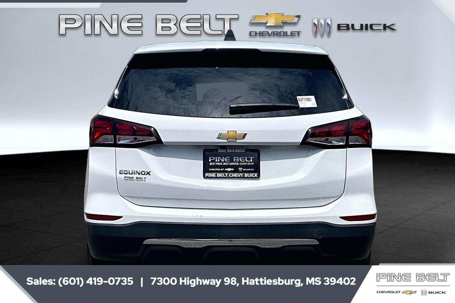 Used 2022 Summit White Chevrolet LT image 4