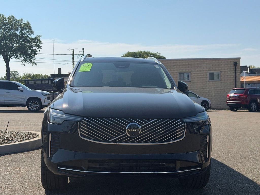 2026 Volvo XC90 Plus - Photo 8