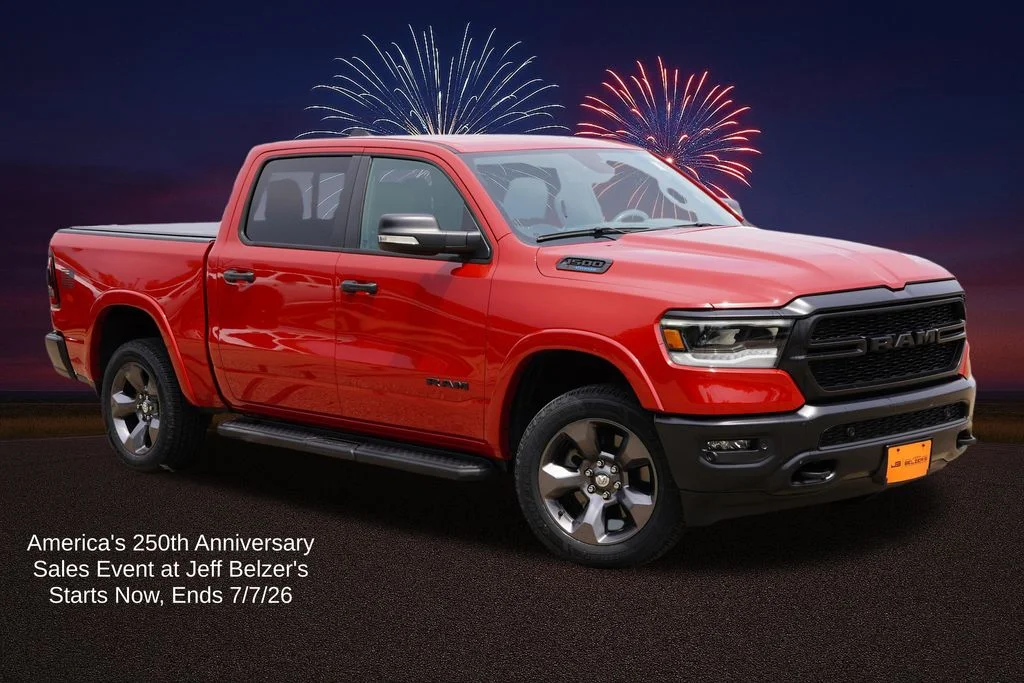 2022 RAM 1500 Big Horn/Lone Star 4x4 Crew Cab 5'7's photo