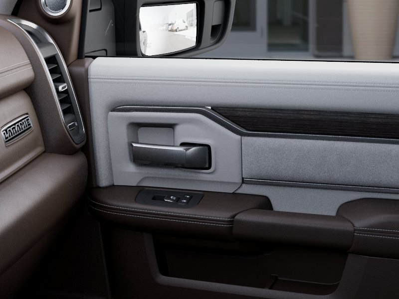 New 2026 Diamond Black Crystal Pearl-Coat Exterior Paint RAM Laramie image 57