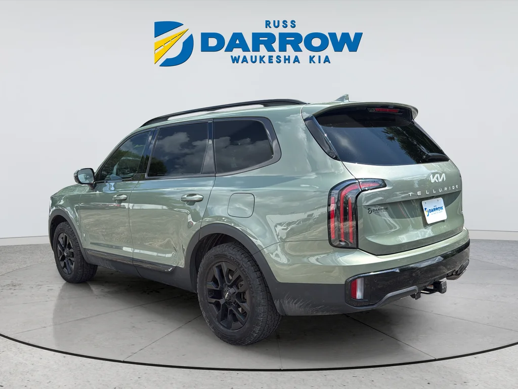 Used 2024 Green Kia SX-Prestige X-Pro image 3