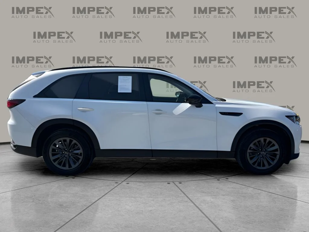 Used 2025 White Mazda 3.3 Turbo Preferred image 6